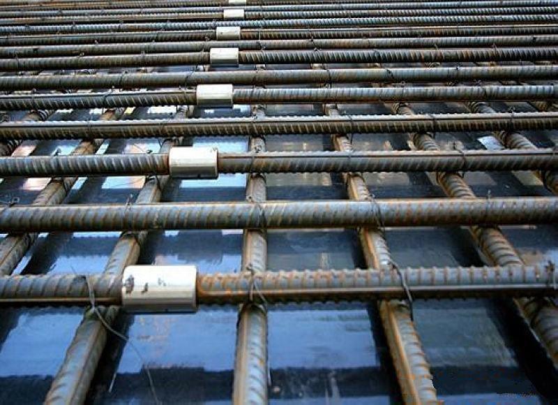 丰镇为什么建楼房时，要在钢筋上加一排小圆环？原来作用这么大